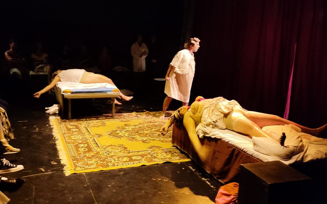 Gran jornada teatral con la ESAD y su obra Lobo